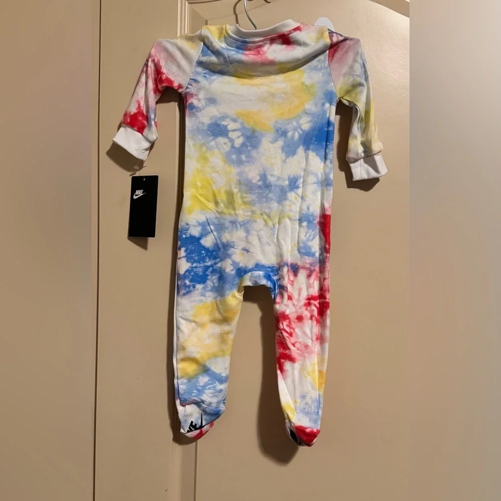 Nike baby's boys tie-dye footed coverall.